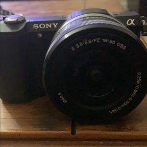 Sony A5000